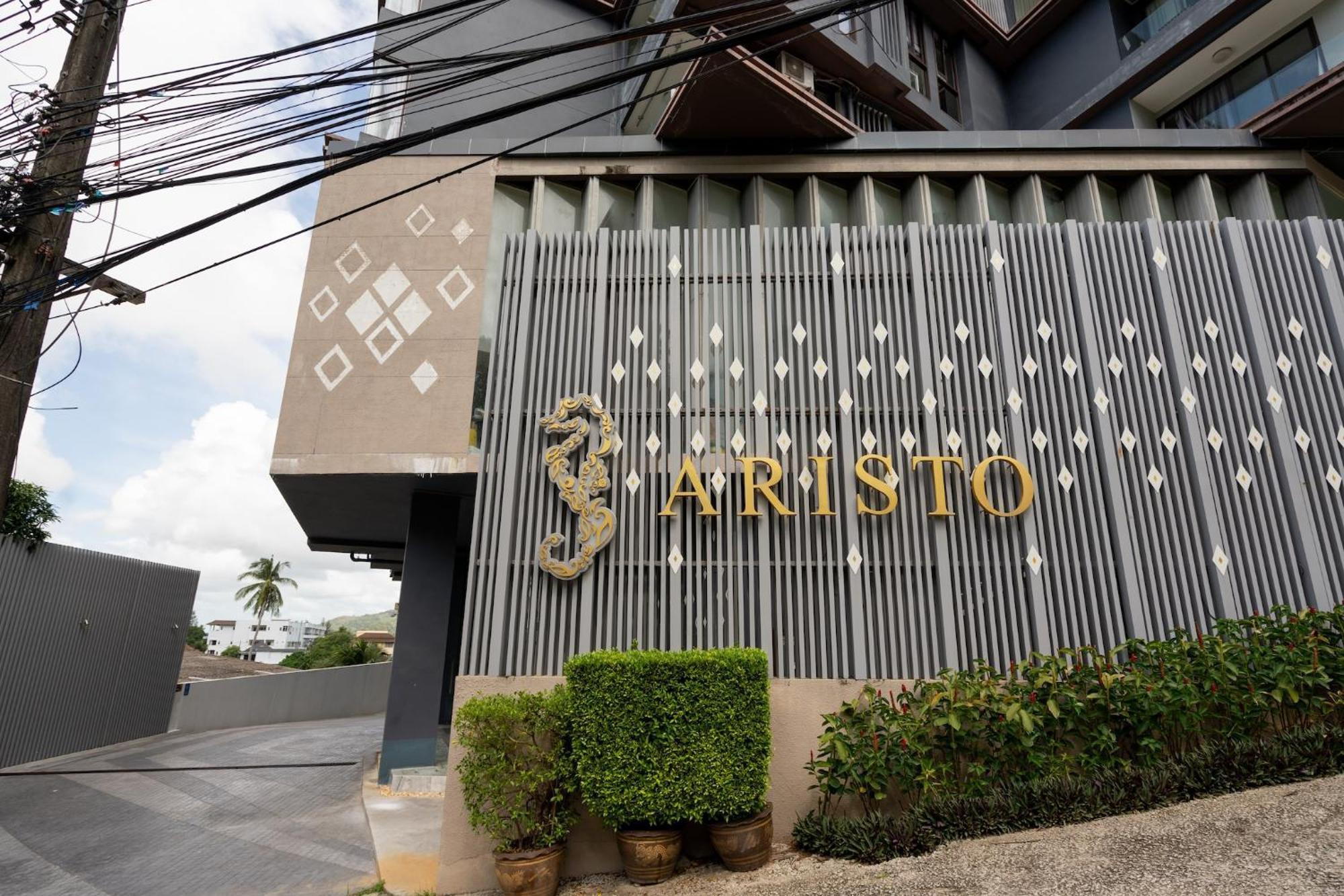 Aristo 2 Apartments By Beringela スリンビーチ エクステリア 写真
